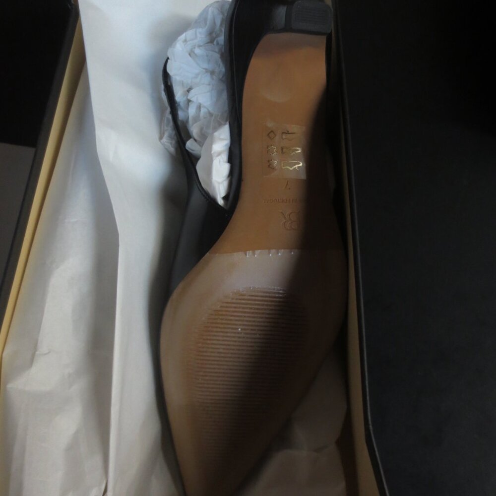 BANANA REPUBLIC SLINGBACK LEATHER PUMP - BLACK - US SIZE 7 - Picture 8 of 9